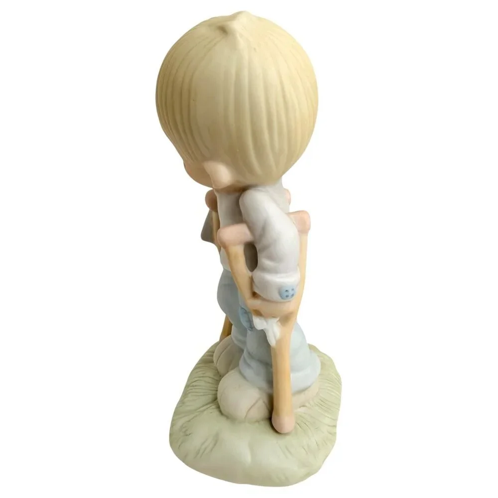 1979 Precious‎ Moments He Watches Over Us All Figurine Box Tag Jonathan & David